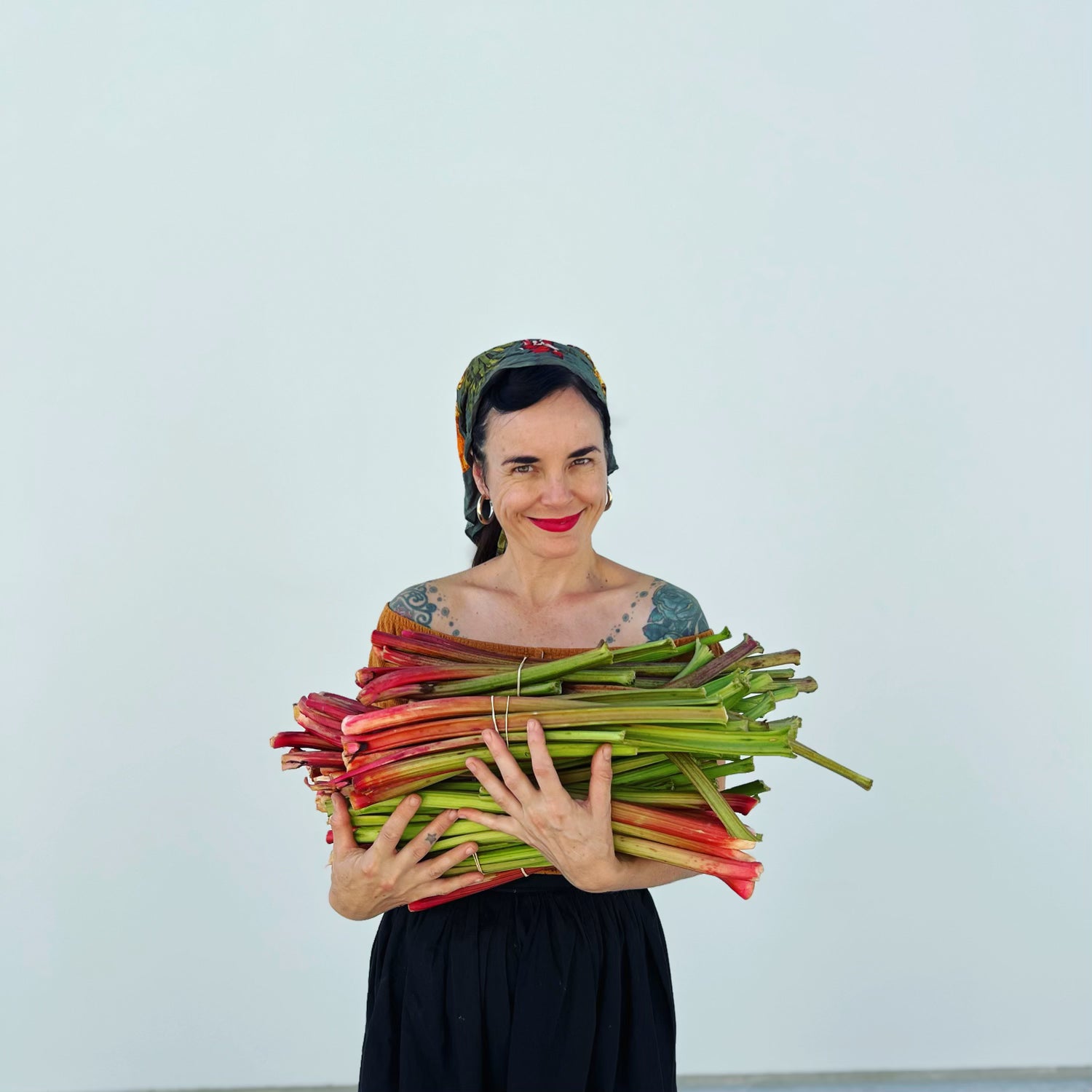 Genna Pyewacket and fresh Rhubarb for shrub 