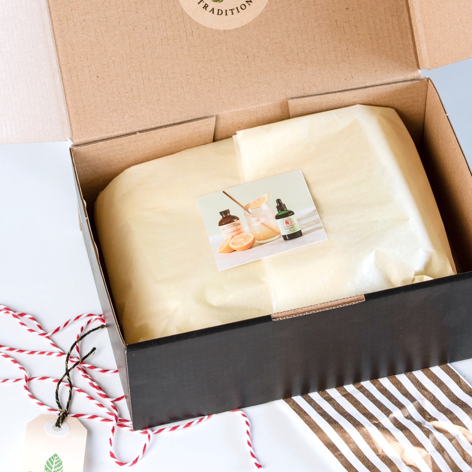 Lemon lime bitters gift wrapped box